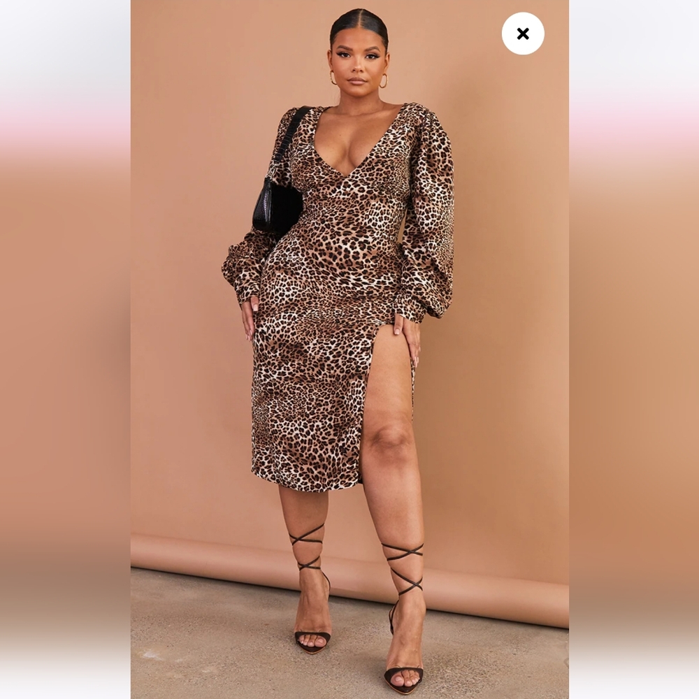 Pretty Little Thing NWTs Leopard Plunge Side Split Midi